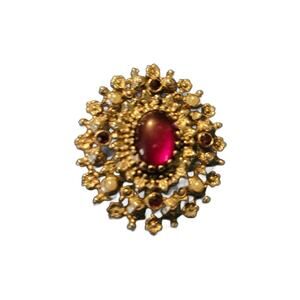 Vintage Lucite Brooch, 2" Long